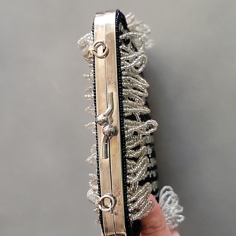 Vintage  Beaded Handbag - Picture 9 of 13